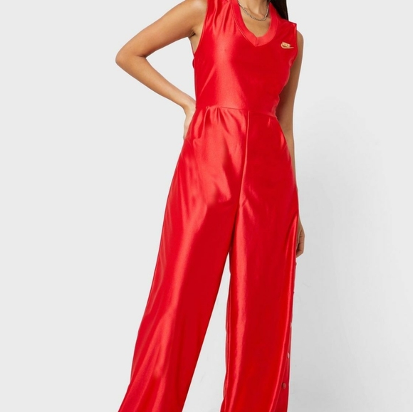 Nike Women's Fitness Red Jumpsuit - Picture 11 of 16